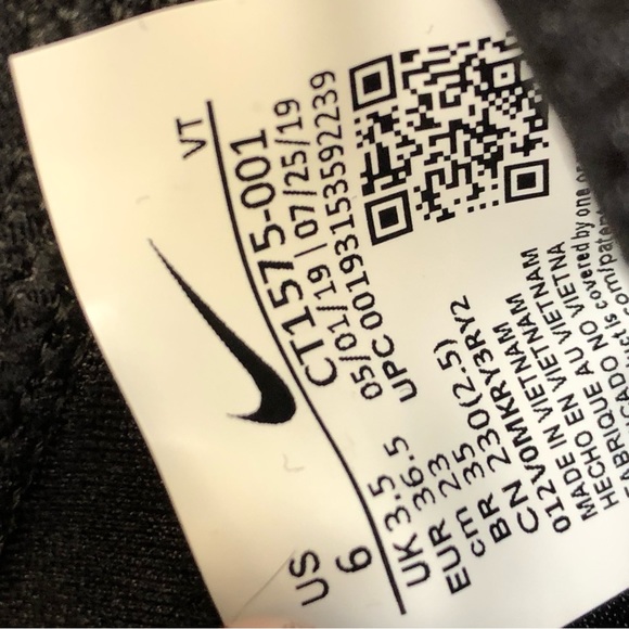 Nike Joyride Flyknit Black/Pink/Blue Sneakers US 6 - Picture 7 of 7